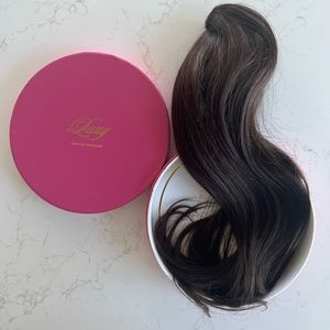 Luxy Hair 16” Dark Brown Ponytail.